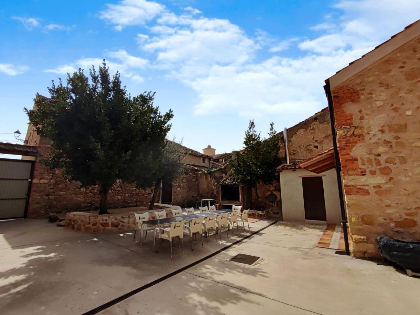 Alojamiento Turistico Los Laureles Segovia Exterior photo